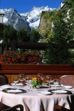 Hotel Pavillon Courmayeur Exterior photo