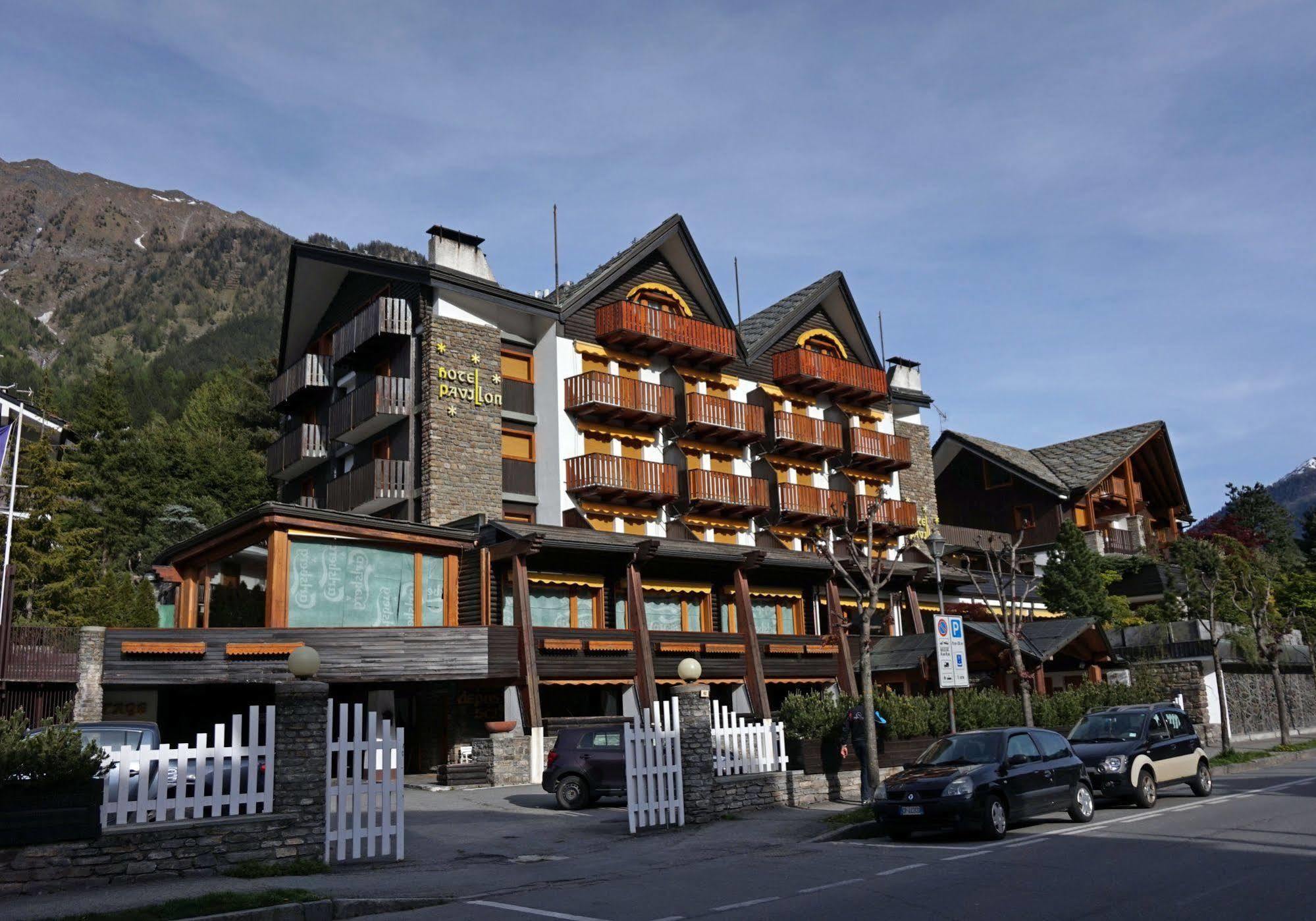 Hotel Pavillon Courmayeur Exterior photo