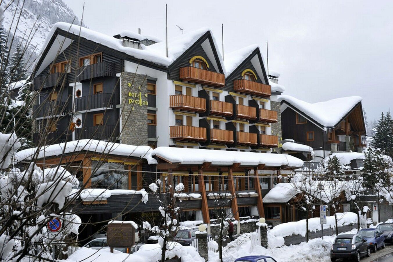 Hotel Pavillon Courmayeur Exterior photo